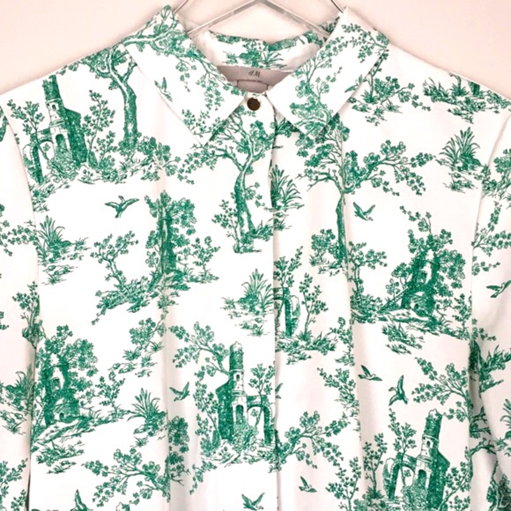 H&M Green toile top